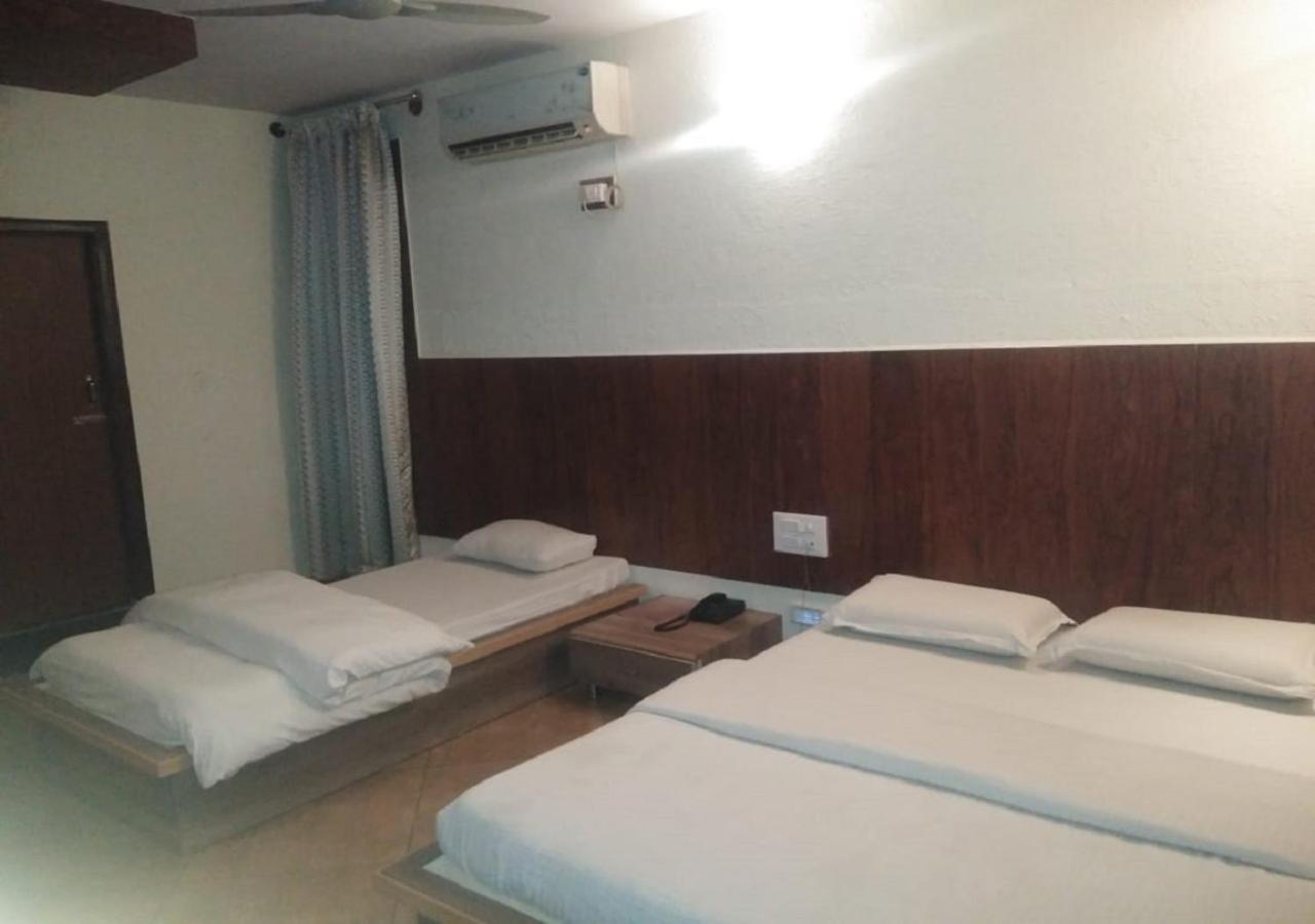 Ocean Inn Hotels Бангалор Екстериор снимка
