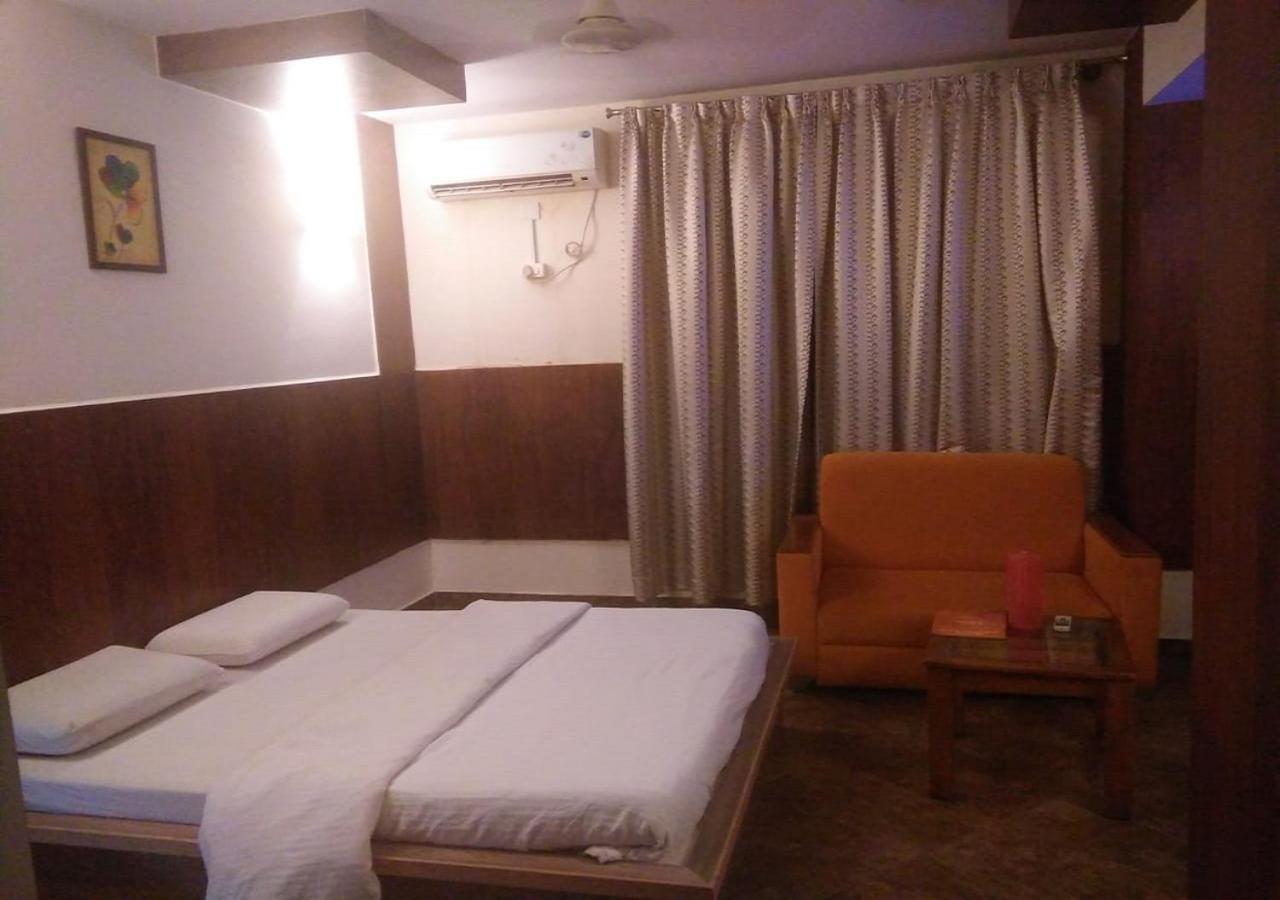 Ocean Inn Hotels Бангалор Екстериор снимка