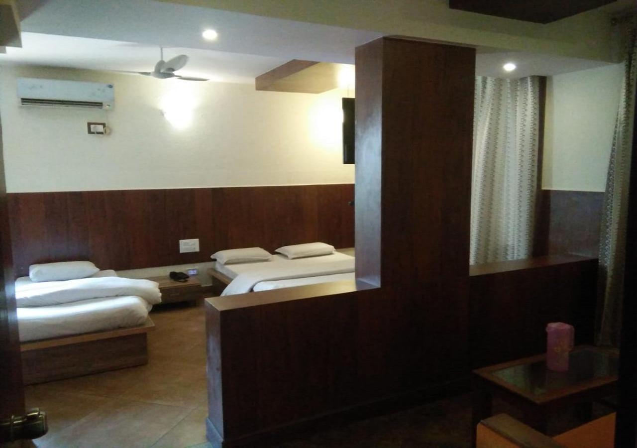Ocean Inn Hotels Бангалор Екстериор снимка